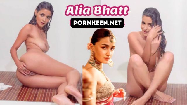 Hot Shower Show of Alia Bhatt Doing naked Stripping